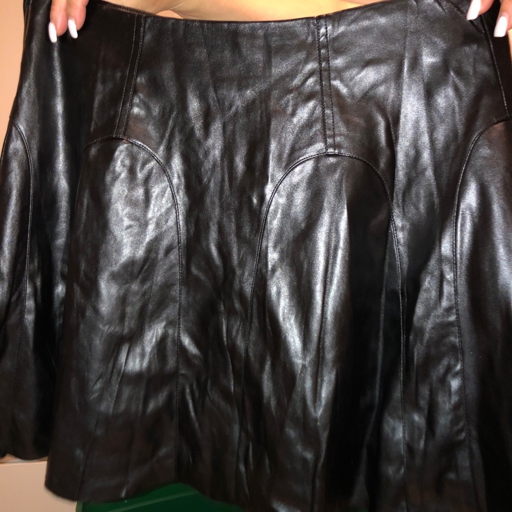 LEATHER SKIRT VICTORIA SECRET